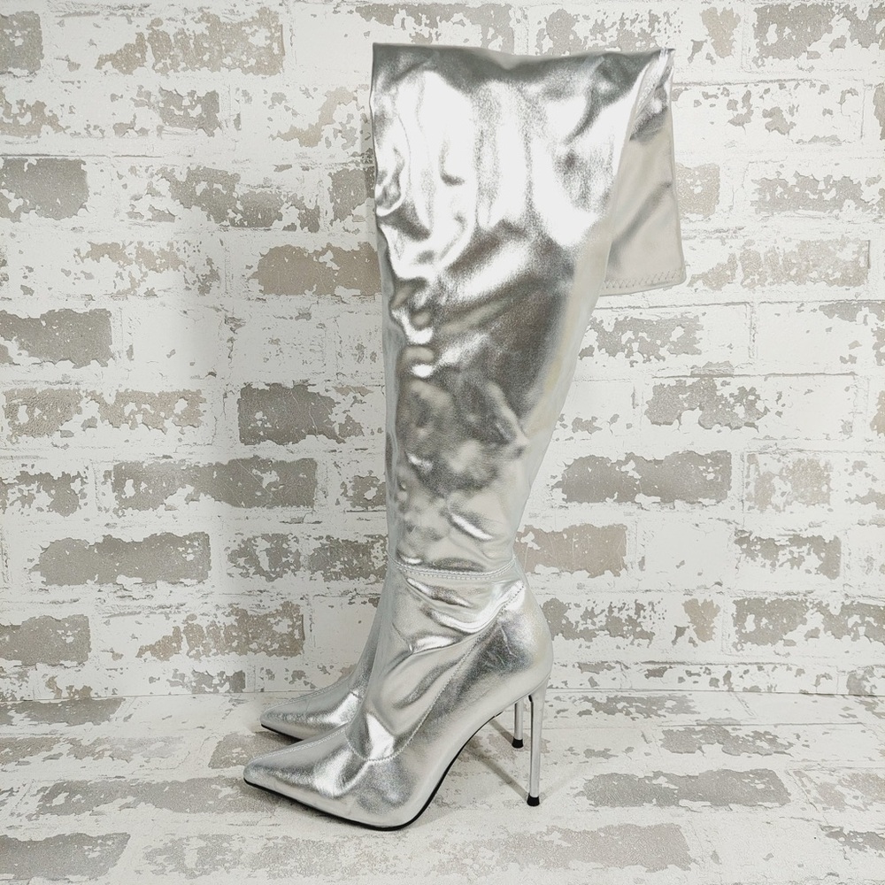 NEW Wild Diva Lounge Shaya Silver Pointy Toe High Heeled Over-the-knee Boot i649